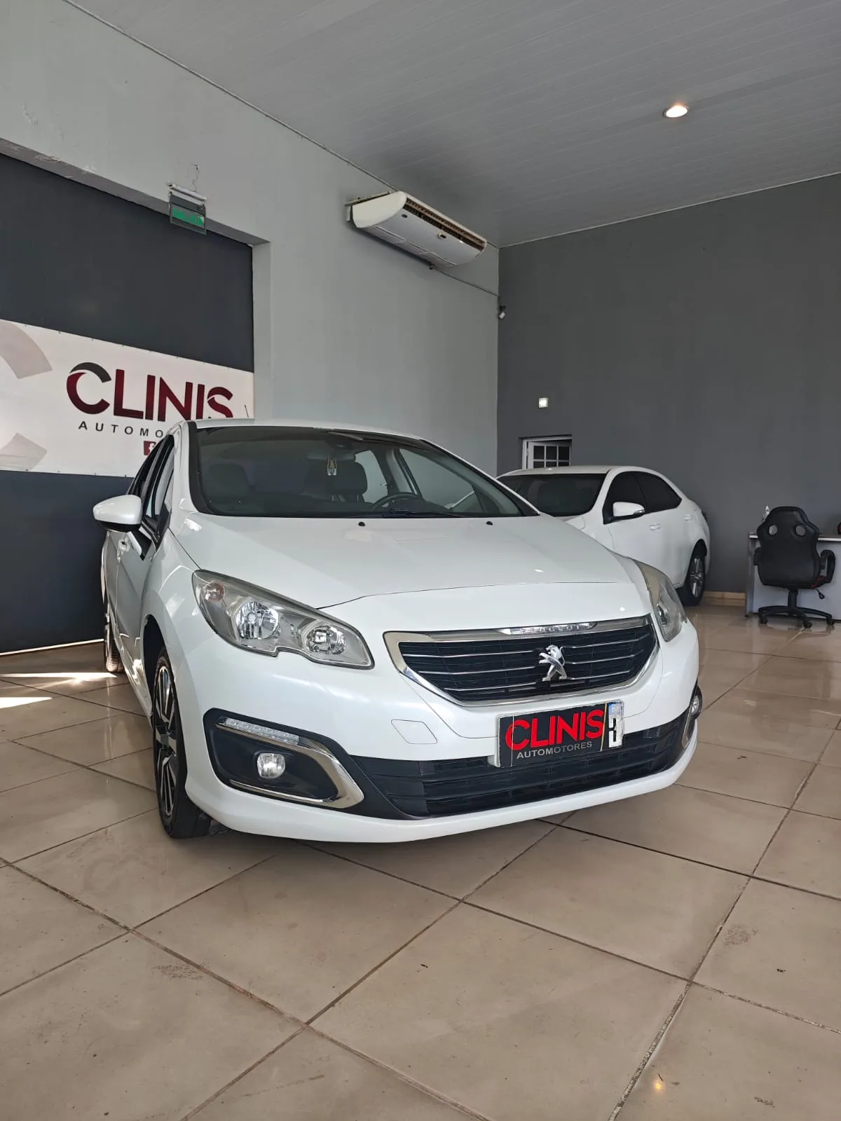 Peugeot 408 Allure Pack — imagen 1 de 6